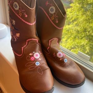 Spirit boots